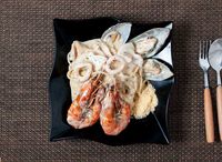 728. Seafood Carbonara