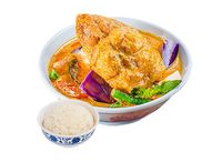 Red Fish Curry with Rice 红咖喱鱼扒饭
