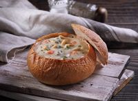 Clam Chowder With Bread Bowl