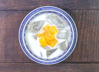 80. Coconut Milk with Clear Jelly + Mango  椰汁水晶 + 芒果