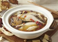 13. Sliced Fish Herbal Soup 砂锅药材鱼汤