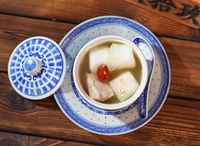 Double Boiled Winter Melon & Barley with Spare Rib Soup 冬瓜薏仁煲龙骨汤