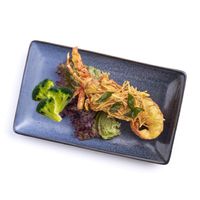 Wok-baked Baby Lobster with Superior Stock and Broccoli (2 Person Portion)