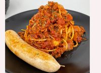 Combo 1 ) Spaghetti Beef Bolognese + Jumbo Chicken Sausage (Free Mushroom Soup)