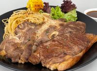 Combo 6 ) Striploin Steak + Lamb Chop Combo (Free Mushroom Soup)