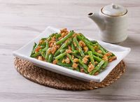 Stir Fried French Bean With Minced Meat & Garlic