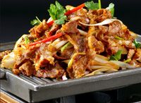 Xinjiang Fried Roasted Beef 新疆炒烤牛肉