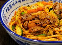 Stir-fried Beef Noodle 牛肉炒面