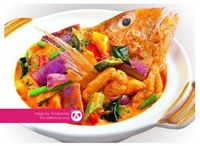 Fried Fish Head in Curry Flavour 甘香鱼头