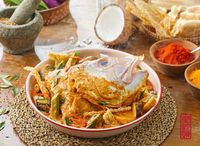 Curry Fish Head with Fried Taukee 咖喱鱼头