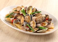 Stir-fried Clams with Ginger & Spring Onion 姜葱啦啦