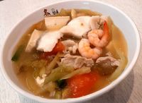 Mixed Seafood & Salted Vegetables Soup 咸菜什锦汤