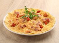 Luncheon Meat & Chinese Sausage Omelette 午餐肉腊肠煎蛋