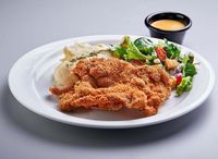 W154D. Fried Chicken With Honey Mustard Sauce + 2 Sides