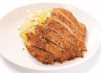 E3. Fried Rice with Specially Marinated Pork Chop 招牌豬排蛋炒飯