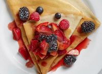 Sweet Crepe with 1 Fruit & 1 Sauce