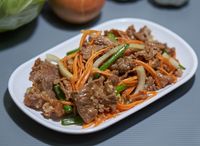 Stir-fried Beef with Oyster Sauce