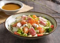 Tokusen Salad