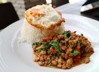 Thai Basil Minced Chicken With Rice Set + Egg