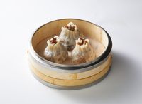 20. Braised Glutinous Rice Pork & Mushrooms Dumplings in Shanghai Style 特色上海糯米烧卖