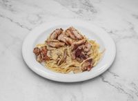 Creamy Linguine with Chicken and Fungi