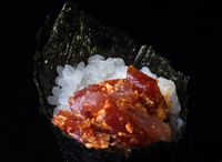 Spicy Tuna Temaki