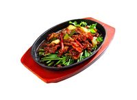 Hot Plate Black Pepper Deer Meat 铁板黑椒鹿肉