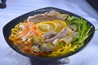 (01-37) Jumbo Prawn Noodles